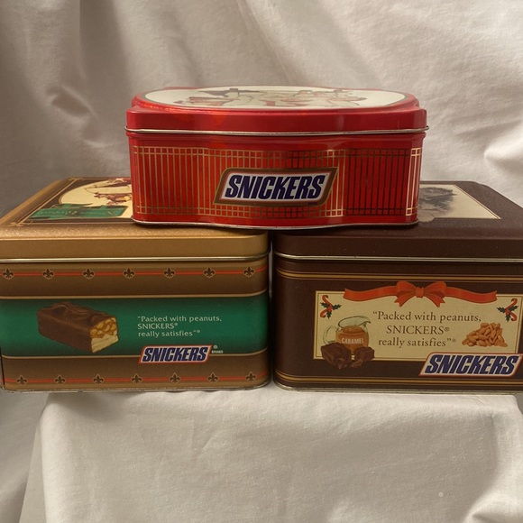Lot of 3~Snickers 93’-95’ Norman Rockwell Christmas Tins~Limited Editions. - Picture 7 of 11